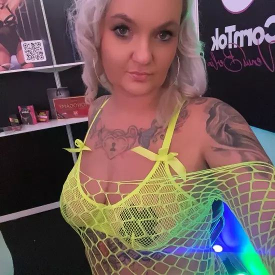 inked_blondi86 avatar