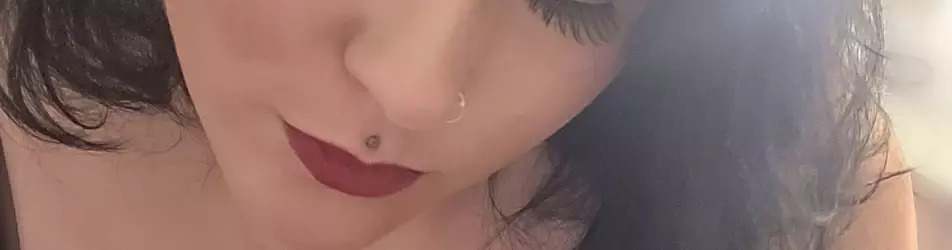 Cover photo of lucky_peaches