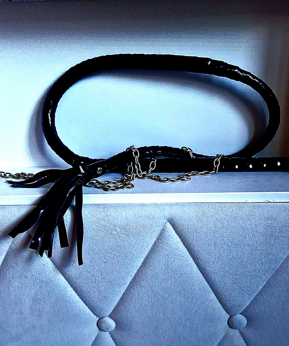 Cover photo of queencontrol