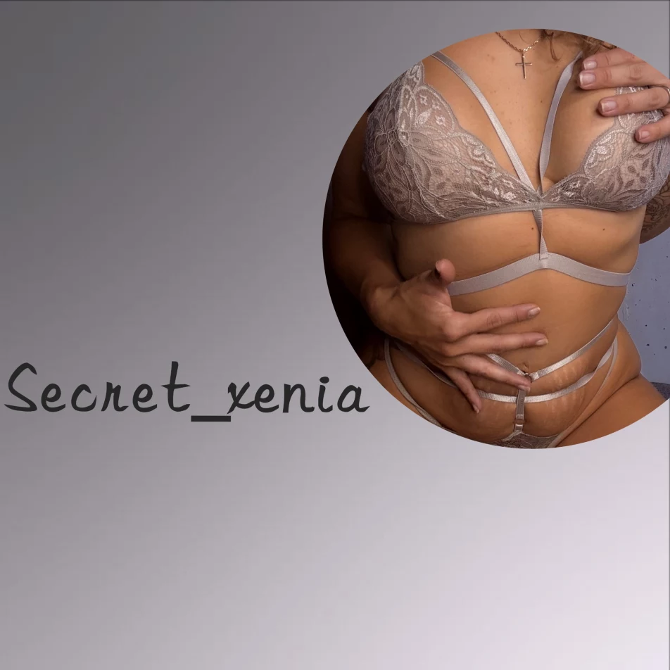 Cover photo of secret_xenia